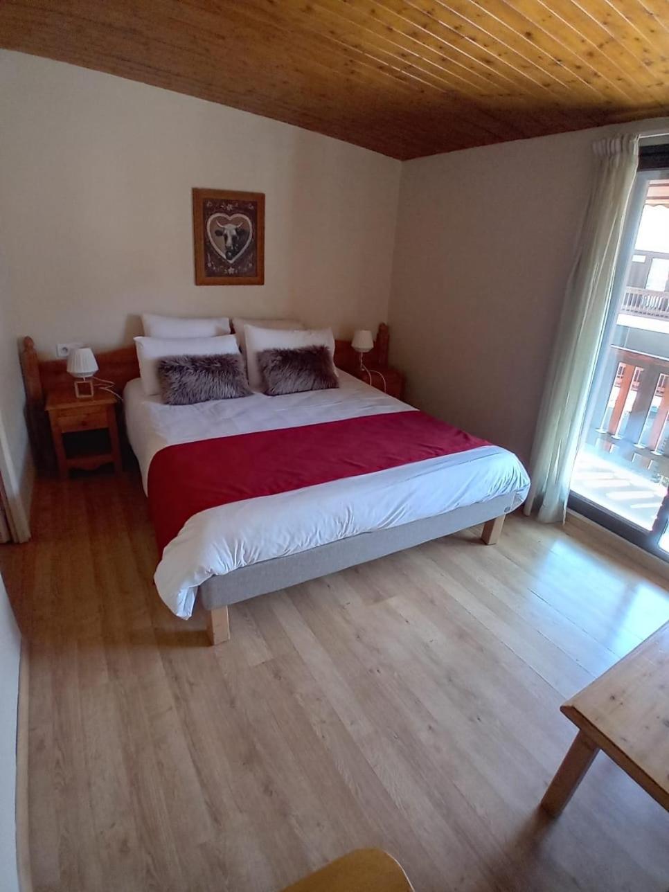 Hotel Le Sherpa Ле дез Альп Экстерьер фото